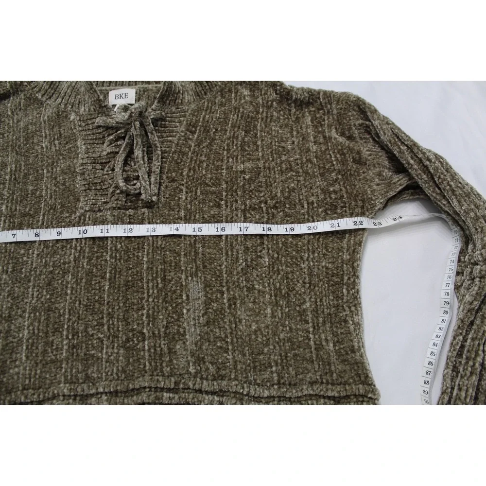 BKE Olive Green Chenille Lace Up Ribbed Sweater PSBK21128 Womens‎ Medium